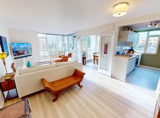 835 View St #312, Victoria, BC V8W3W8