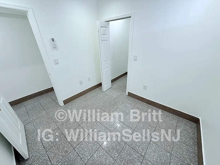 377 Danforth Ave #A9 — Photo 19