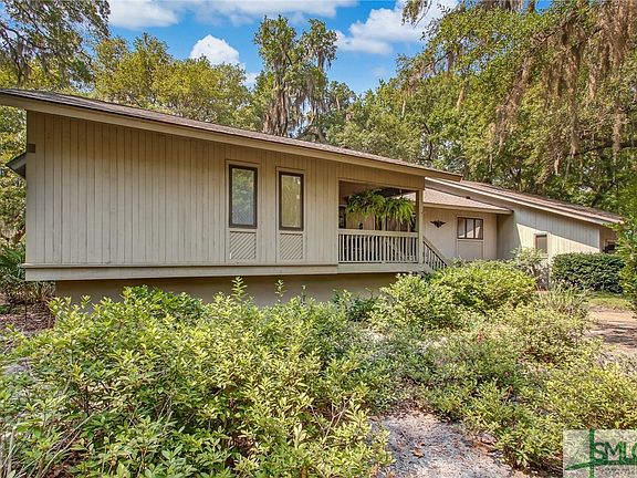 3rd image of 4 Baywood Lane