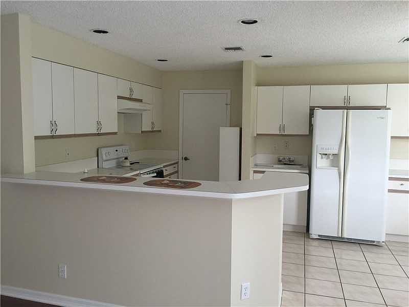 1st image of 8557 NW 57th Dr