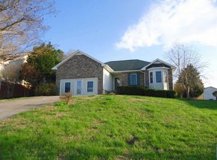 3194 Arrow Ln, Clarksville, TN 37043