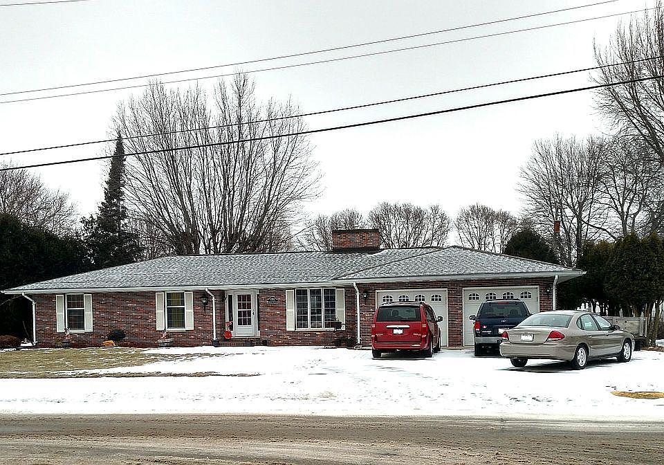 1st image of 280 Hamlin St E