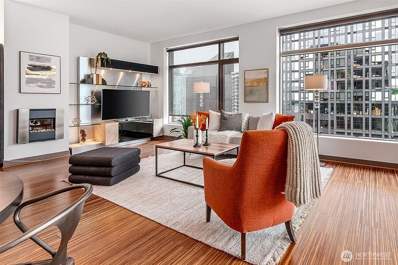 3rd image of 2033 2nd Avenue #1507