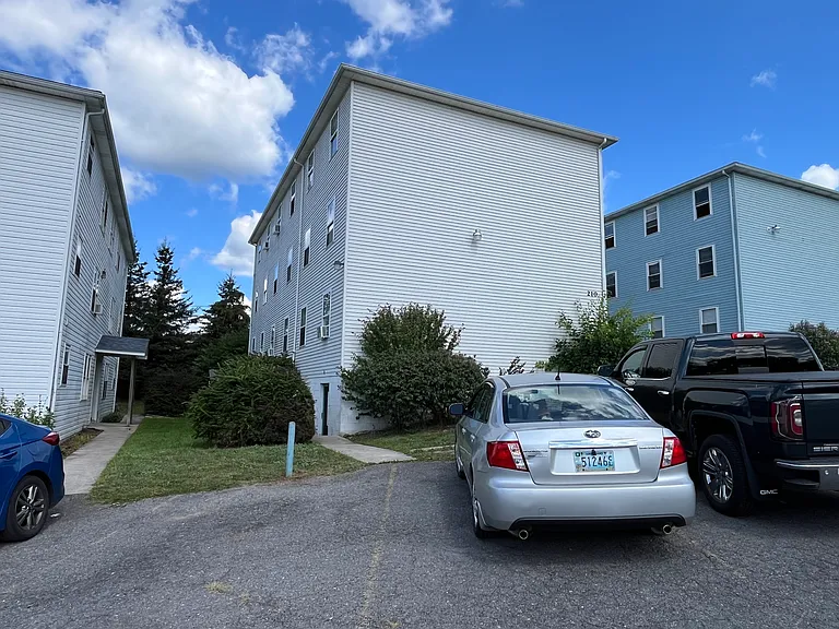 The Burg — Photo 6