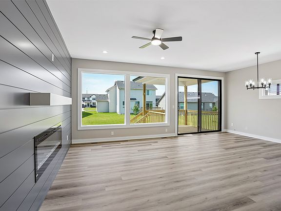 5th image of 14604 Northpark Dr