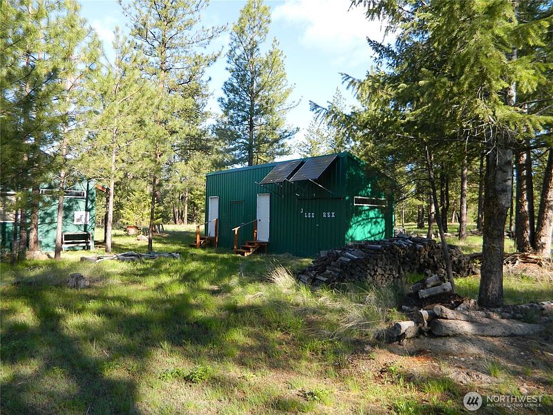 3rd image of 151 Indian Mary Loop Road