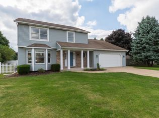 5664 Old Mission St, Portage, MI 49024