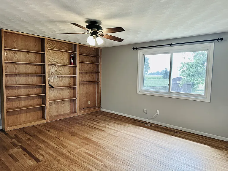 5226 Sugar Grove Rd — Photo 12
