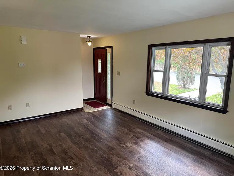 23 E Mountain Rd #A — Photo 3