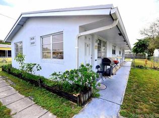 2436 Lee St, Hollywood, FL 33020