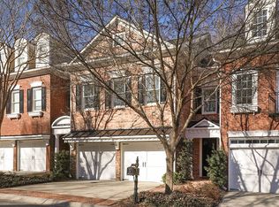 2423 Loxford Ln, Alpharetta, GA 30009