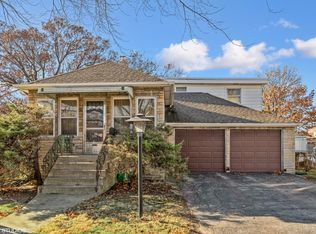 9246 Tulley Ave, Oak Lawn, IL 60453