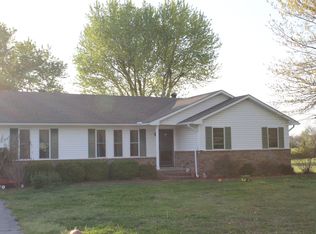 1987 Shamrock Ln, Carthage, MO 64836