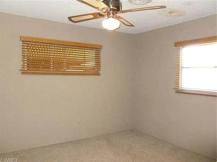 Building Photo - 8982 Conway Dr #3