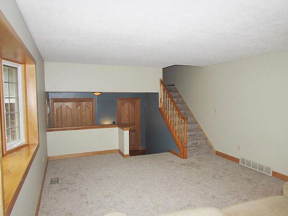 5th image of 6908 Starfire Dr