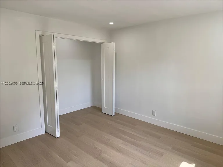 890 SW 28th St #1 — Photo 6