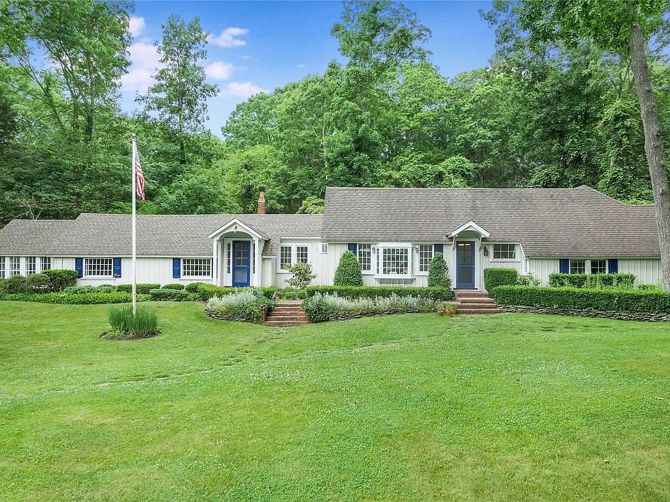 1st image of 12 Trout Ponds Ct