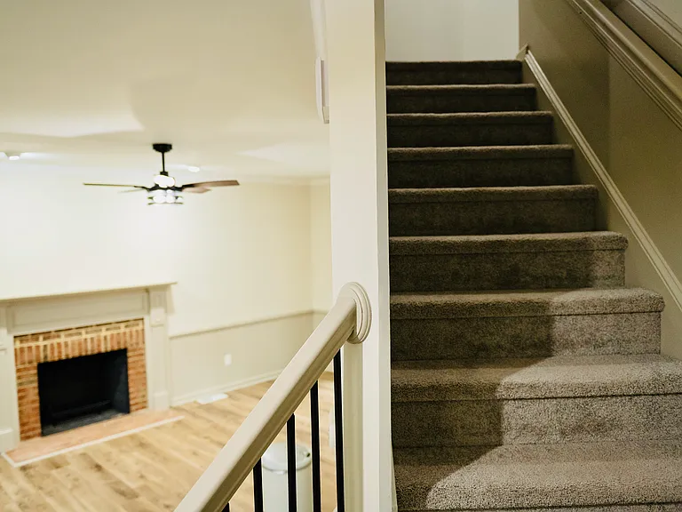 6001 Brown Swiss Way — Photo 25