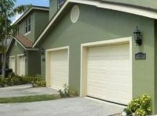 1945 NE 5th St, Deerfield Beach, FL 33441