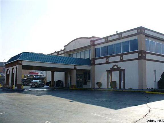 Home for Sale in Quincy, IL $1,600,000