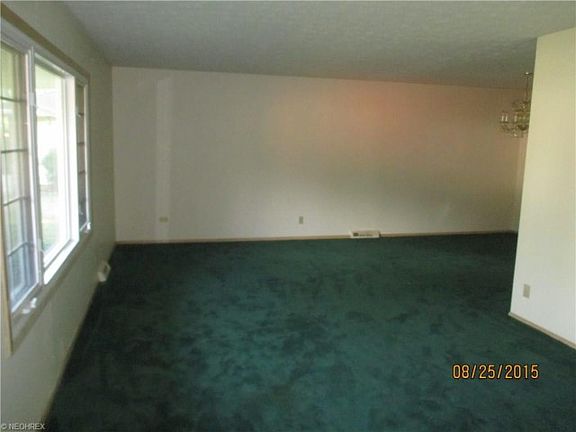2nd image of 373 Balmoral Dr