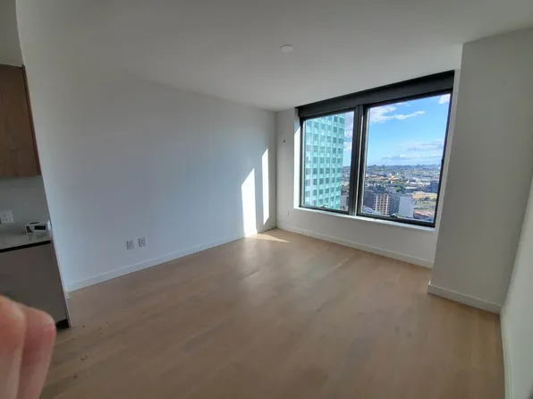 3 Court Square image 4 of 6