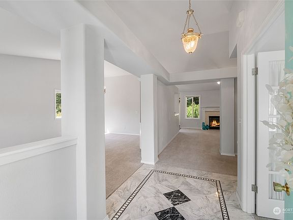 3rd image of 30517 Selleck Place
