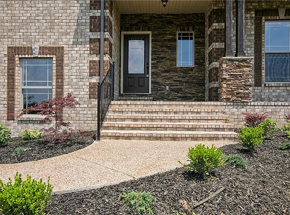 2nd image of 318 Sword Ln #93
