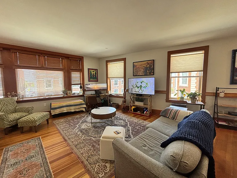 609 Main St #301 — Photo 22