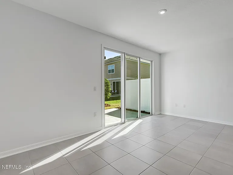 13115 Annies Walk Dr — Photo 16
