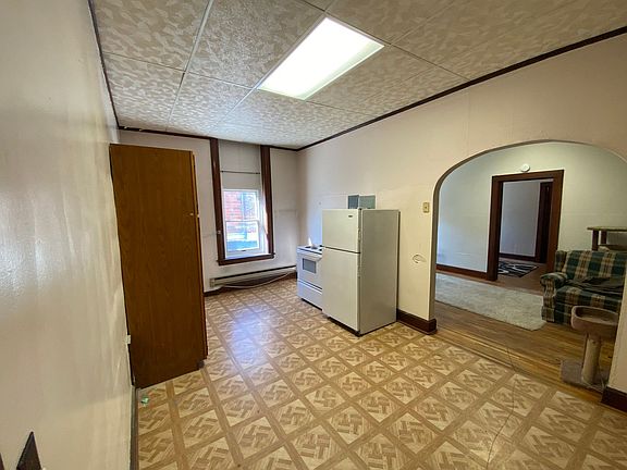 2nd image of 370 Main St S #A364-03