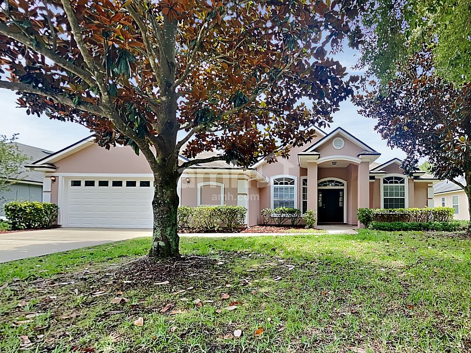 1st image of 164 Corral Cir