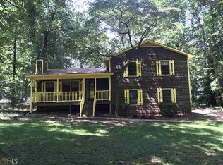1024 Dogwood Rd, Snellville, GA 30078