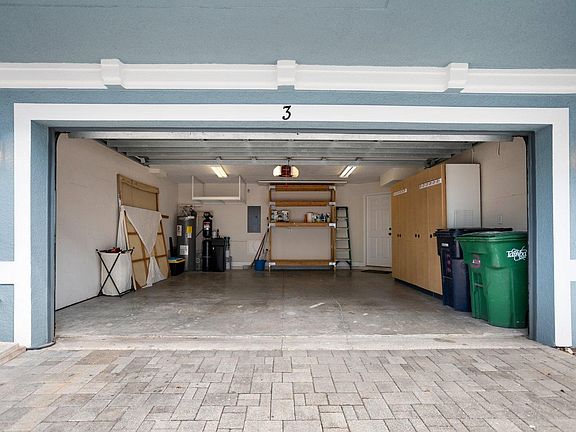 4th image of 3111 W De Leon St Unit 3