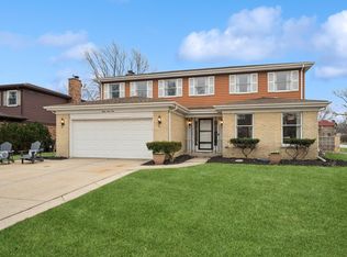 3069 Springdale Ave, Glenview, IL 60025