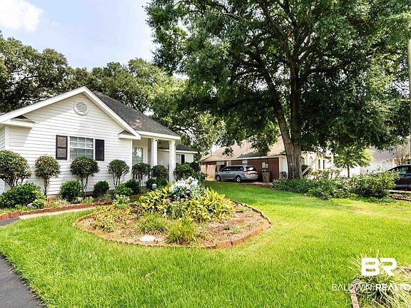 4th image of 200 Portside Cir W