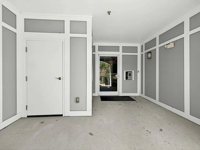 401 Finsbury St #102 — Photo 24