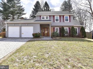 1884 Harcourt Ave, Crofton, MD 21114