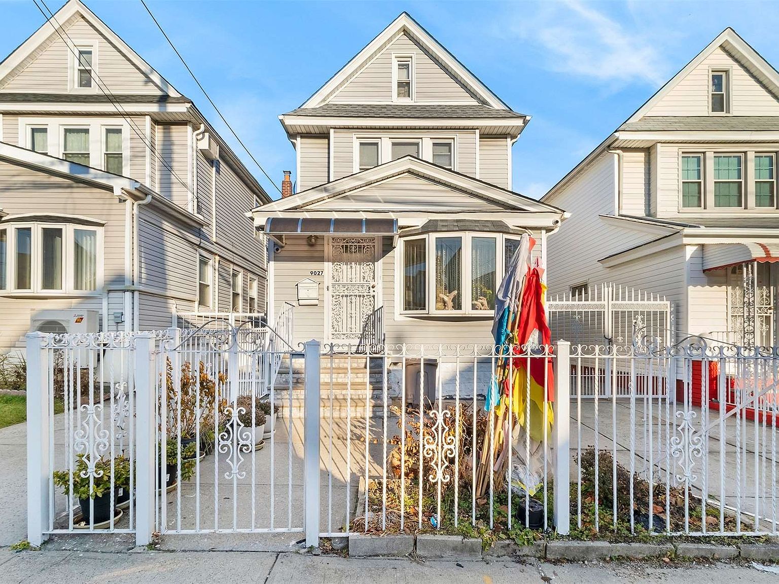 9027 186th Street, Hollis, NY 11423 Zillow