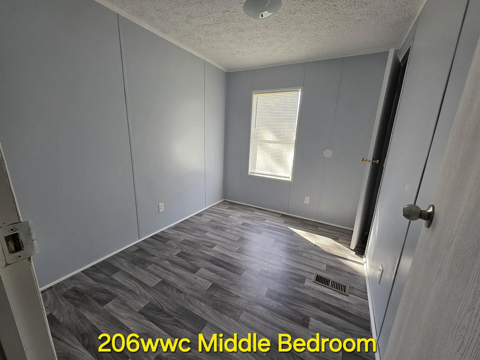 WWC206 — Photo 3