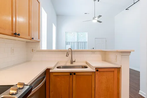 1528 Ralph David Abernathy Blvd SW #B104 Photo 1 1528 Ralph David Abernathy Blvd SW #B104 Photo 1