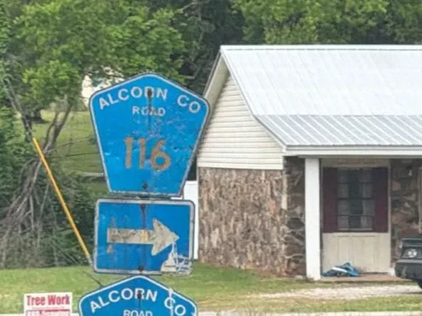 14 County Road 116, Farmington, MS 38834