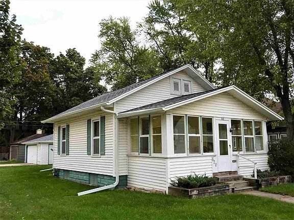 Enclosed Front Porch