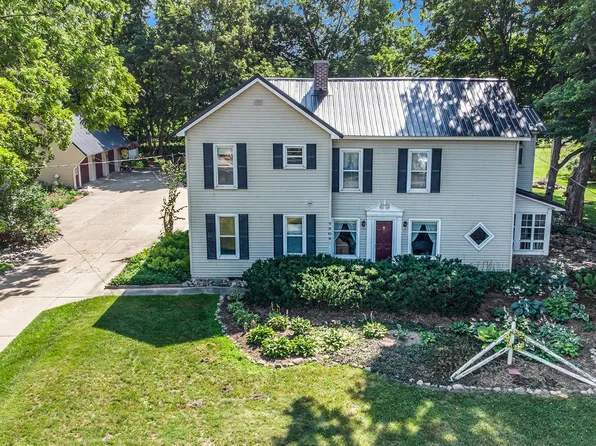 7509 S State Rd, Goodrich, MI 48438
