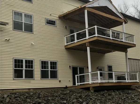 3118 Idaho St #2, Export, PA 15632