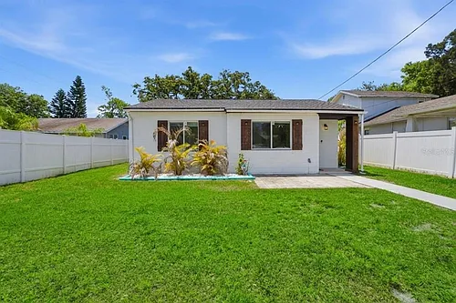 7005 N Duncan Ave #A Photo 1