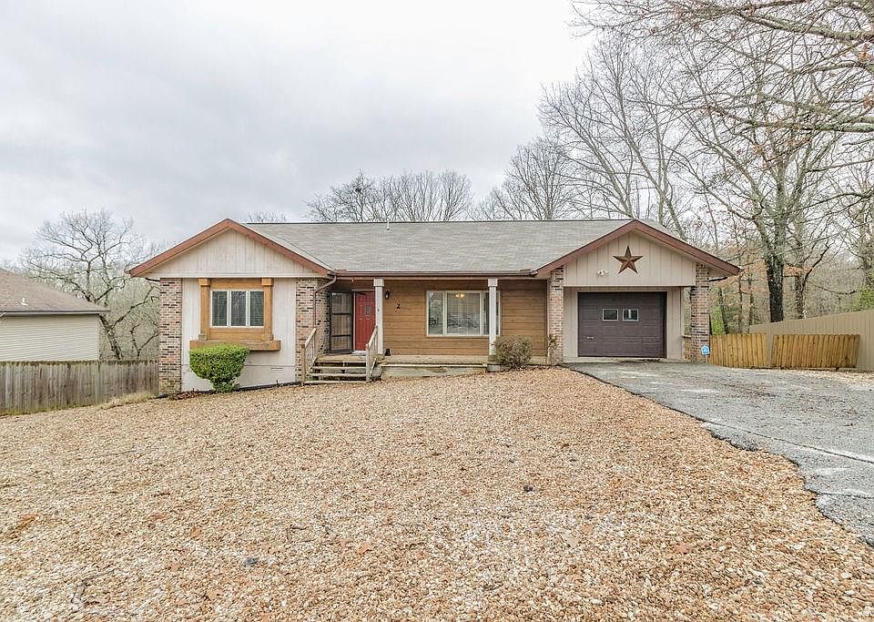 1st image of 2 Heather Dr