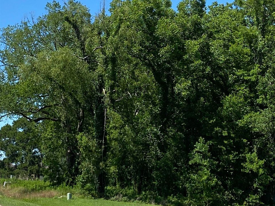 1st image of LOT 15 W Lake Dr