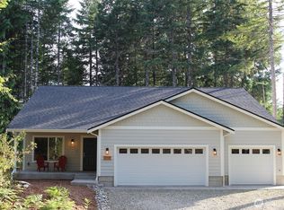 200 E Vine Maple Ln, Union, WA 98592