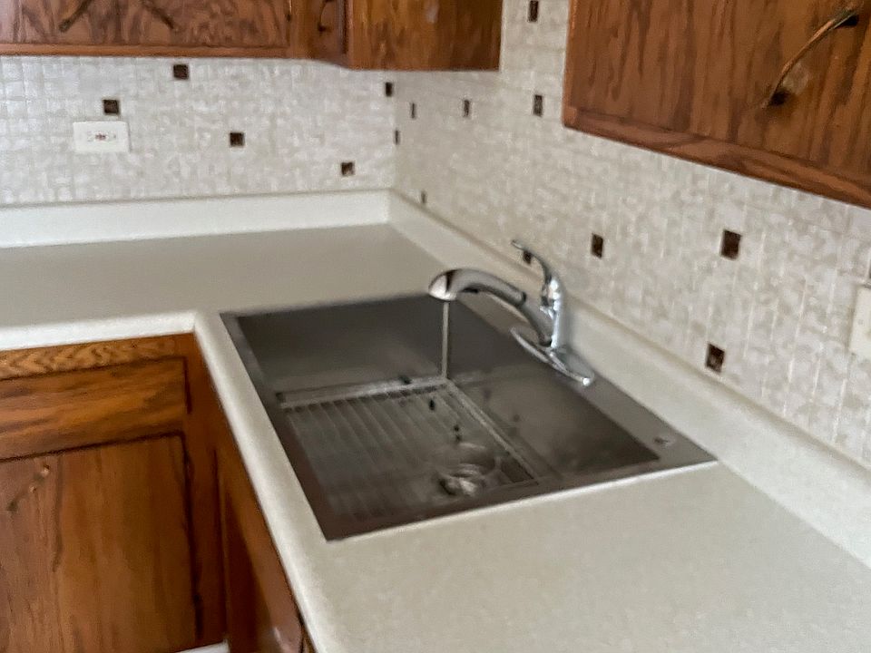 1st image of 8527 W Bryn Mawr Ave APT 1E